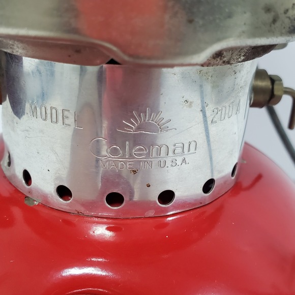 Coleman Lantern 200A Red Vintage Single Mantle Gas Camping Light NOT TESTED - Picture 6 of 16